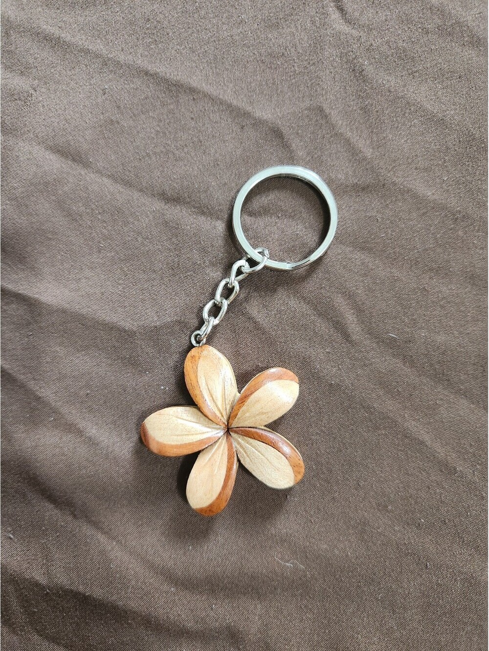 Wooden Flower Keychain Souvenir from Hawaii